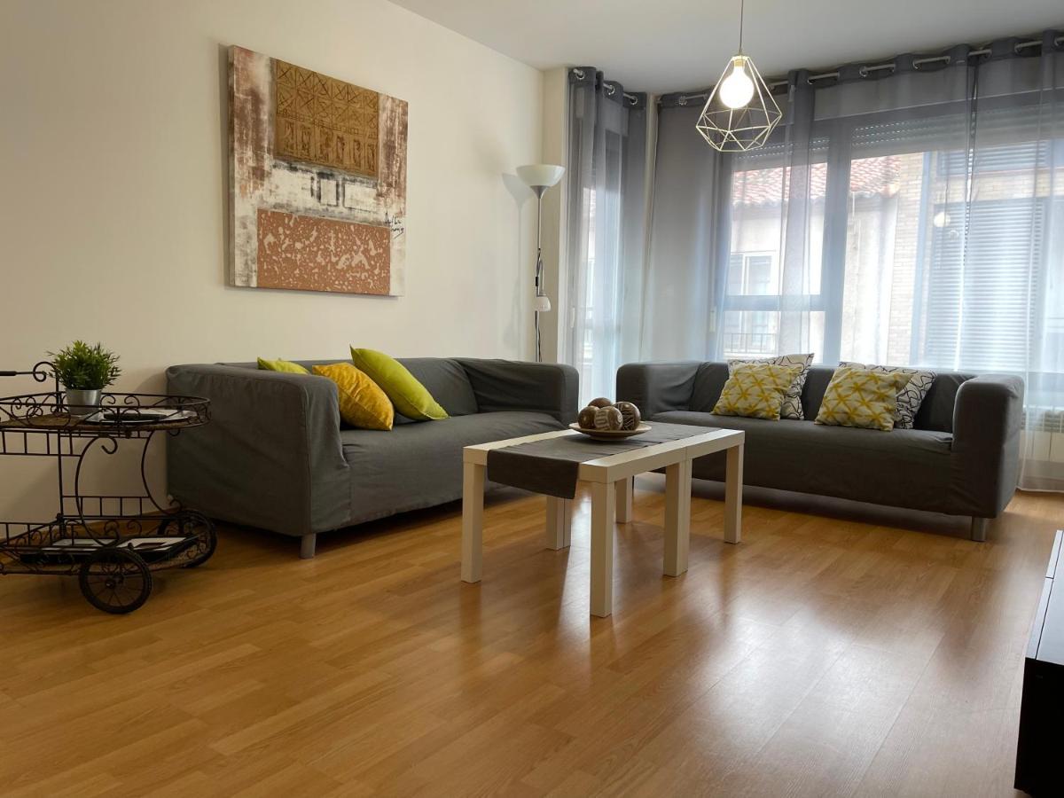 Apartamentos Ribera Navarra - Bardenas Castejon  Bagian luar foto